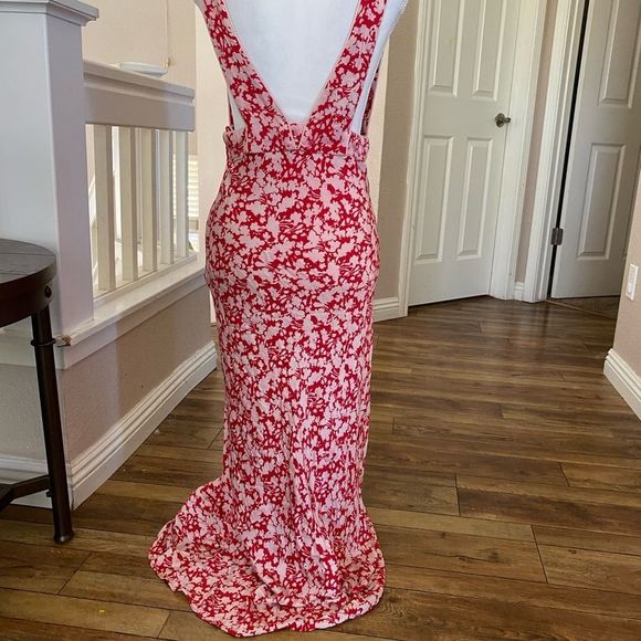 Free People Red and White Floral Midi Dress - Picture 10 of 16